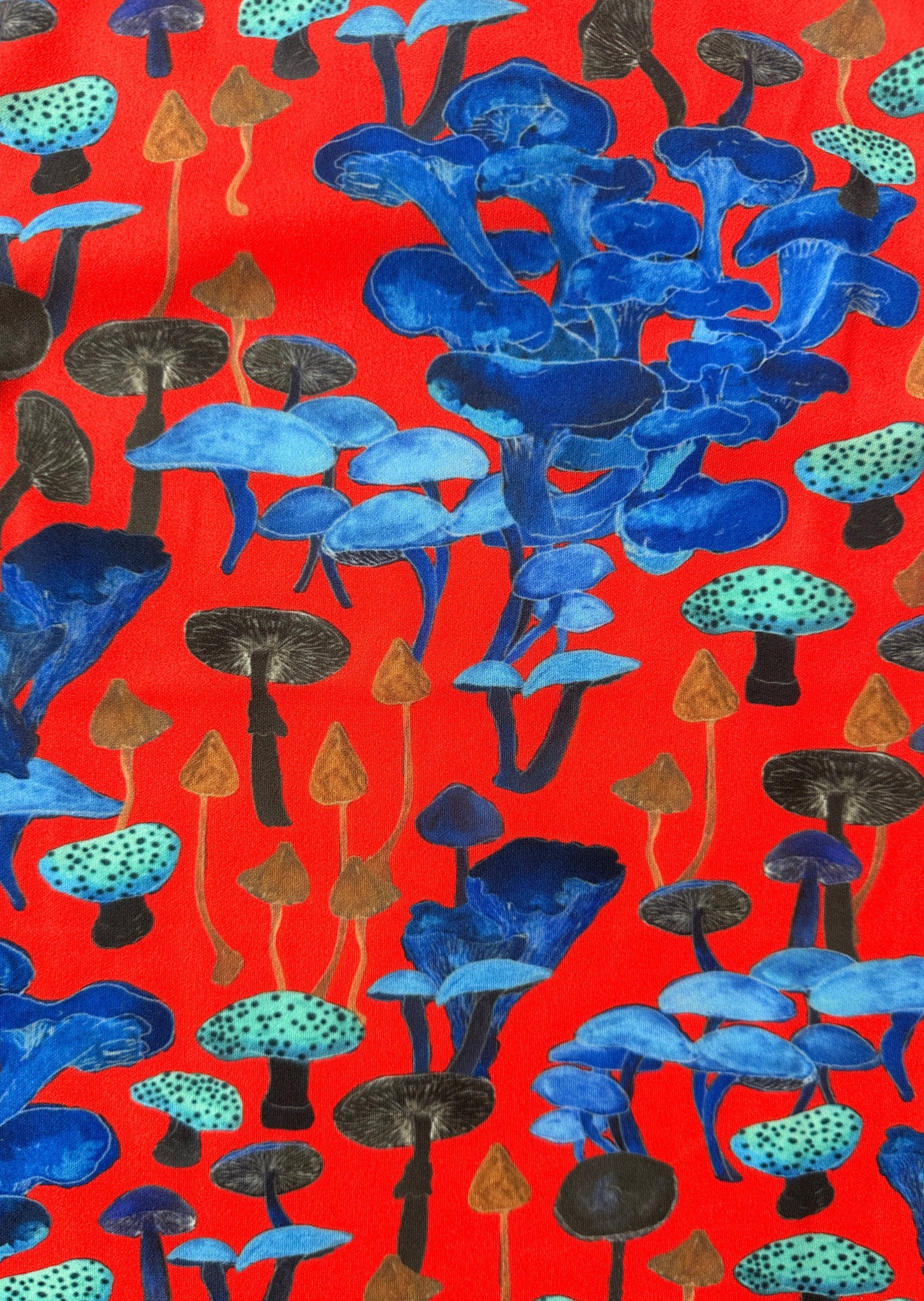 The platonically ideal high-cut tank top in our never-before-seen Cherry and Blue Death Cap for Cutie mushroom printed jersey. Hand-illustrated print by designer Olivia Cheng, made with surplus fabric found at our studio.