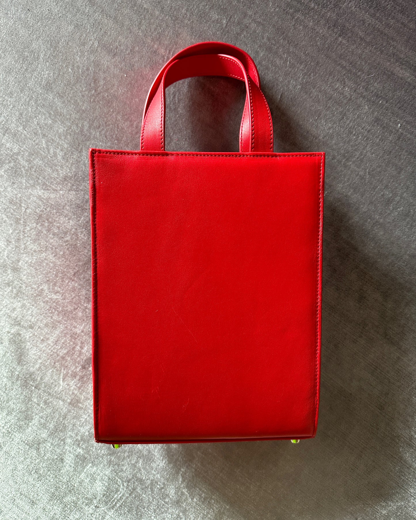 Beast Bag in Cherry