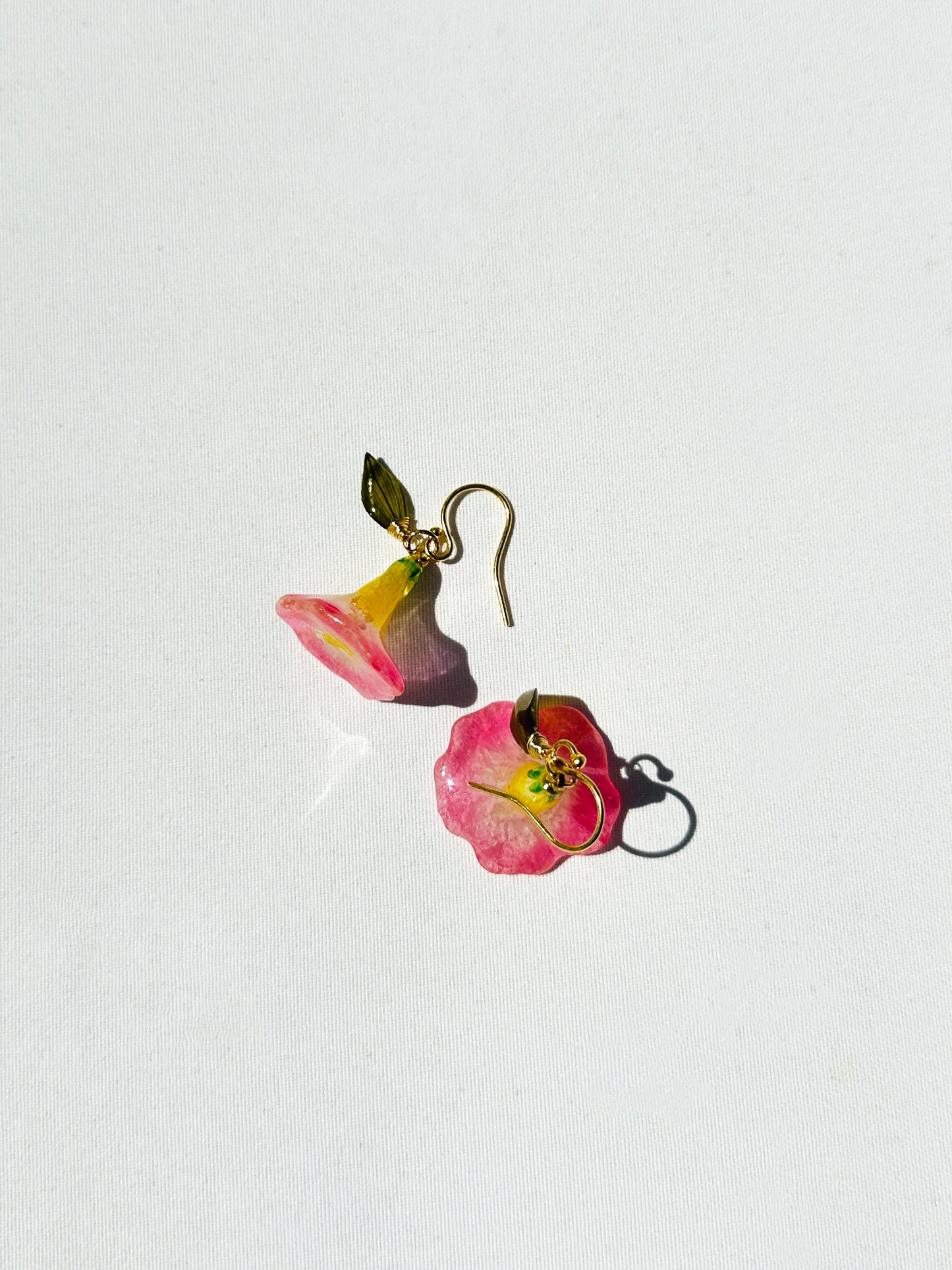 Rosy Petunia (Single)