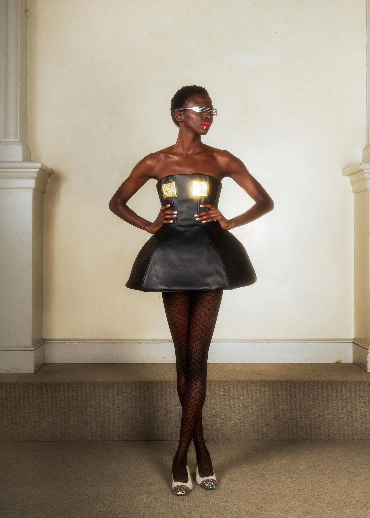 Push & Pull Leather Lampshade Corset