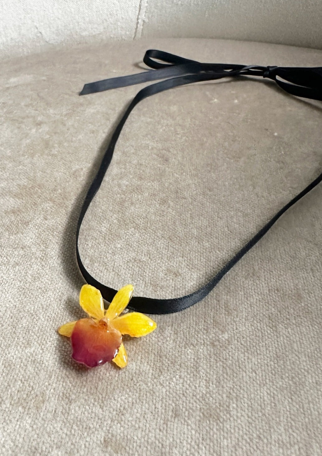 Mini Sunshine Orchid Choker