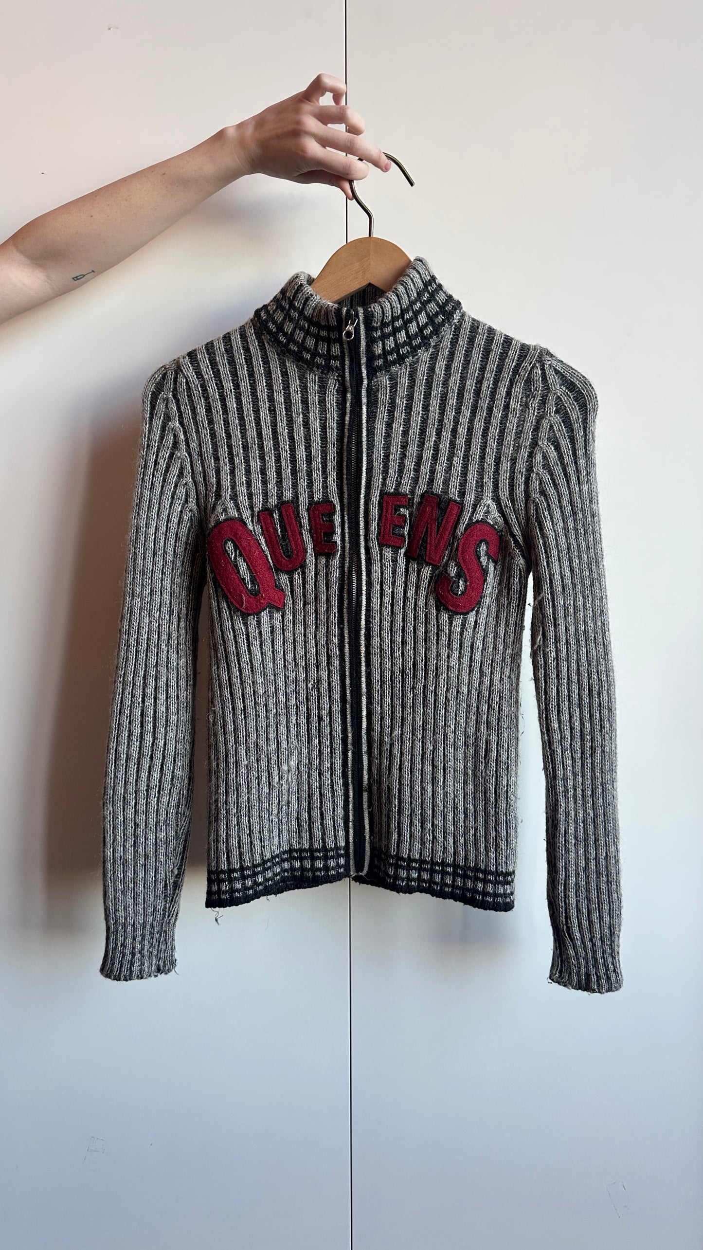 2000s Replay "Queens" Zip Jumper