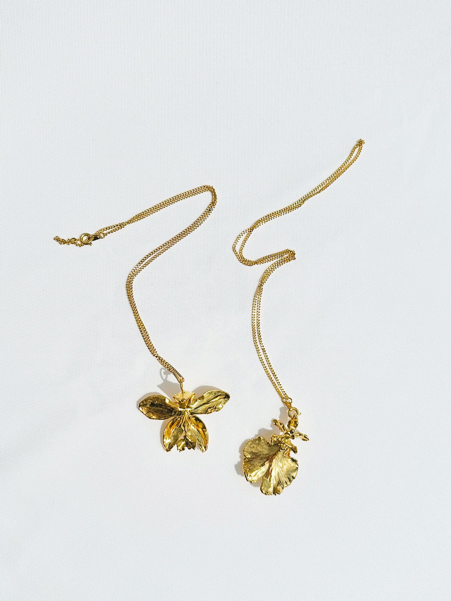 24k Electroplated Orchid Necklace/Brooch [Vintage]