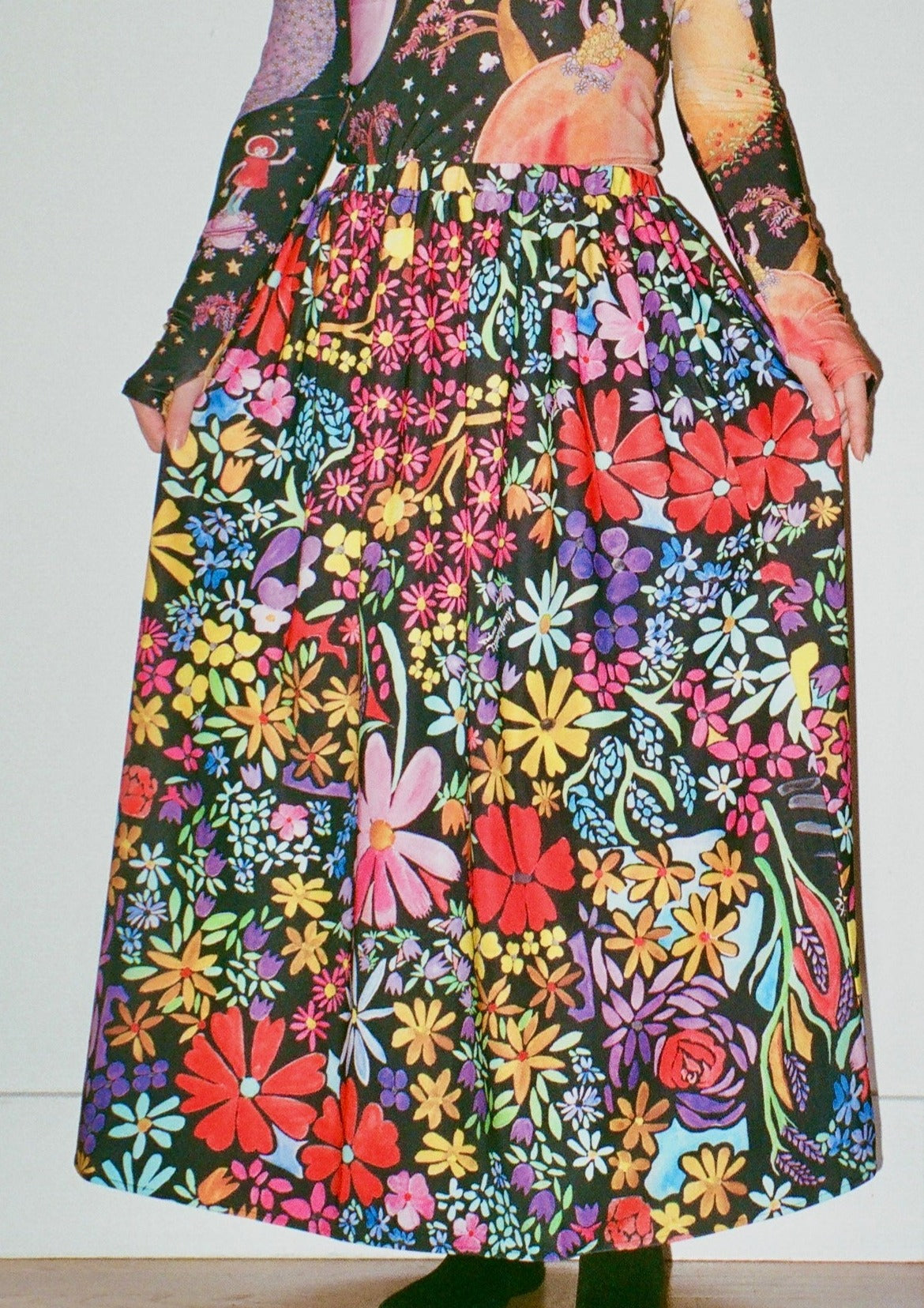 Midi Skirt in Wonderland Flora