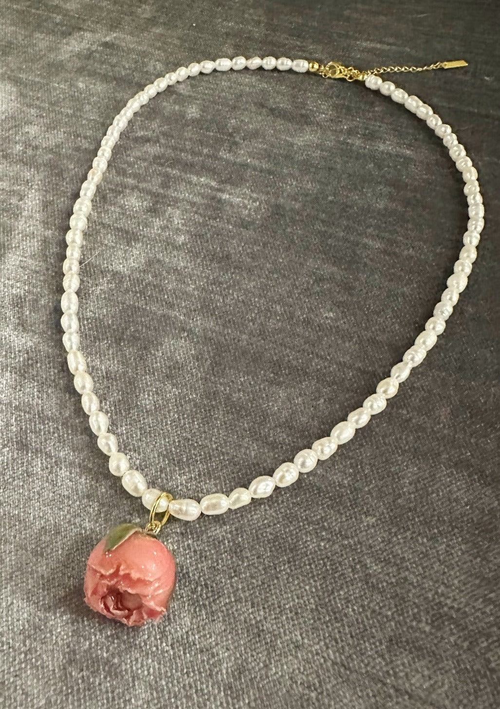 Purple Roses Strand Single Rose Strand in Sakura – Dauphinette