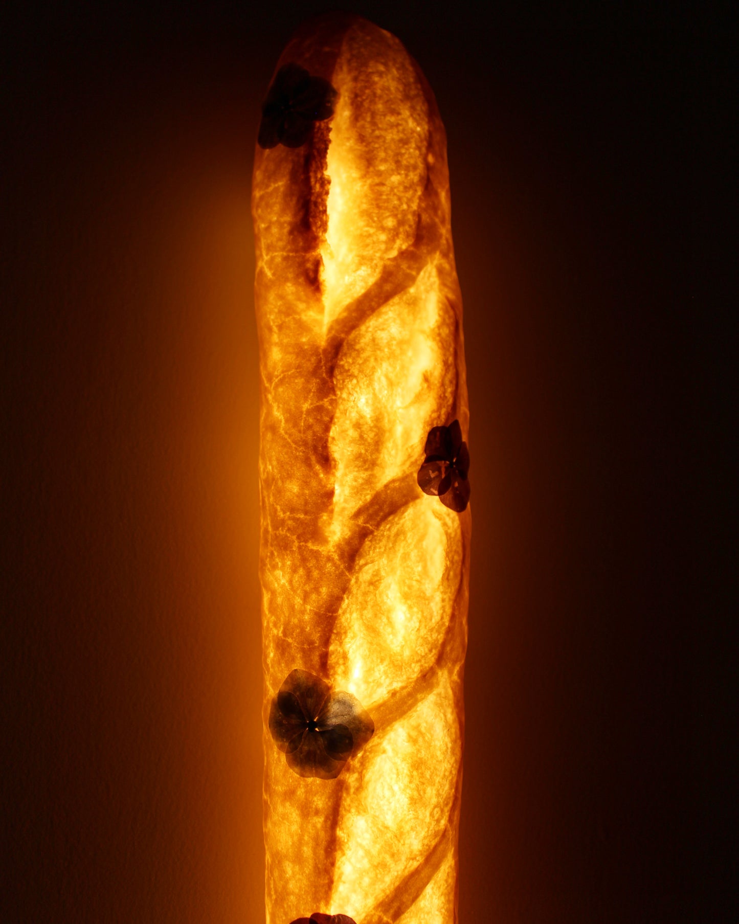 Baguette d'Hortensia Lamp